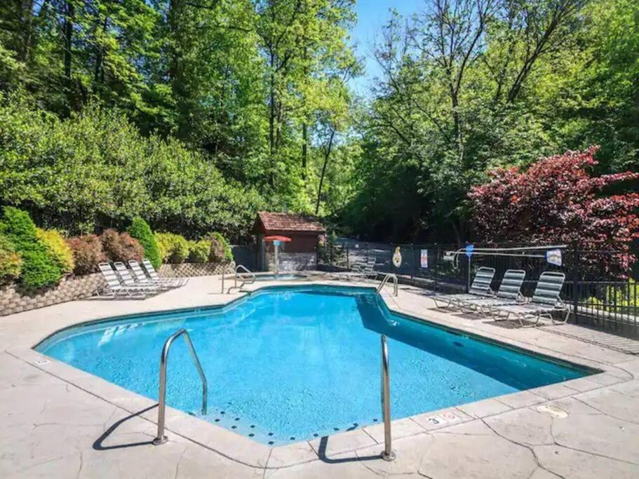 Breathtaking Views Of The Smokies, 3 Mins To Gatlinburg Villa Luaran gambar